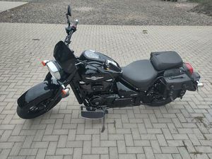 SUZUKI INTRUDER C800 BLACK EDITION