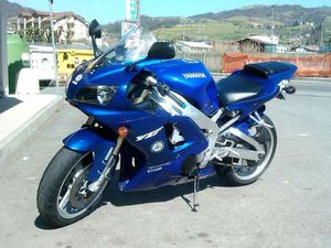 YAMAHA YZF-R1 BLU/AZZURRO