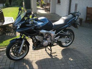 YAMAHA FAZER RJ07