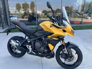 TRIUMPH TIGER SPORT 800