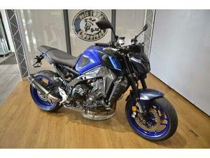 YAMAHA MT-09 AKRA/ZUBEHÖR/GARANTIE