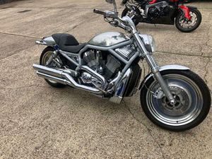 HARLEY-DAVIDSON V-ROD 1130