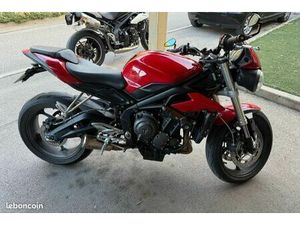 TRIUMPH STREET TRIPLE 660S A2