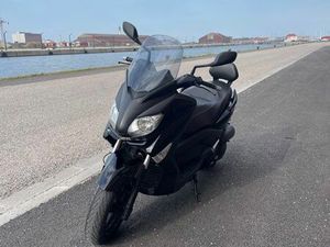 XMAX 125 EXCELLENT ÉTAT