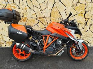 KTM SUPER DUKE 1290 GT ABS