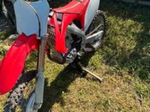 MOTOCROSS HONDA CRF 450