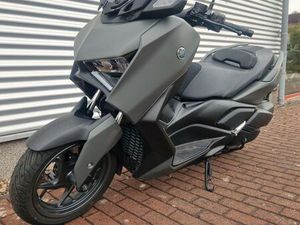 YAMAHA X-MAX 300 MY2024