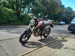 HONDA CB125R