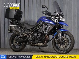 TRIUMPH TIGER 800