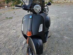 VESPA GTS 300 SUPER SPORT ANNO.2025