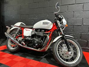 2011 TRIUMPH THRUXTON 900 A VENDRE