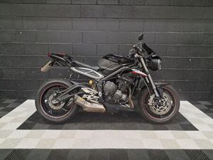 2017 TRIUMPH STREET TRIPLE 765 RS A VENDRE