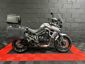 2016 TRIUMPH TIGER 800 XRX A VENDRE