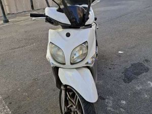 YAMAHA XENTER 125 BIANCO