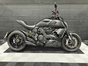 2022 DUCATI DIAVEL 1260 A VENDRE