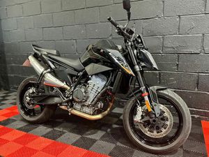 2022 KTM 890 DUKE 890 NAKED PETROL MANUAL EURO 5 (115 PS) A VENDRE