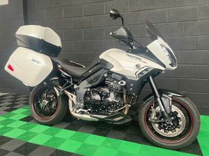 2016 TRIUMPH TIGER 1050 1050 SPORT ADVENTURE PETROL MANUAL ( A VENDRE