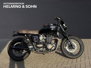 TRIUMPH BONNEVILLE T100