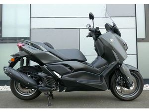 YAMAHA X-MAX 125 (XMAX)
