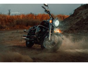 YAMAHA V-STAR XVS 650 CLASSIC →