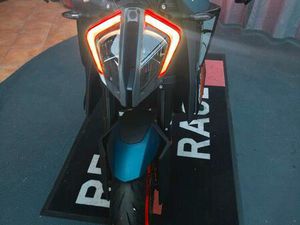 KTM SUPERDUKE 1290R MIT 2 JAHREN GARANTIE