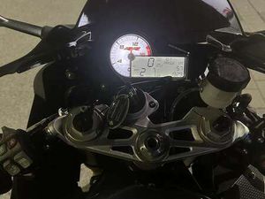 BMW S 1000 RR