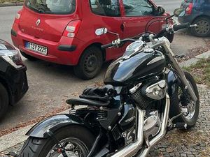 SUZUKI VL800 VOLUSIA BOBBER CHOPPER (NEUER TÜV)