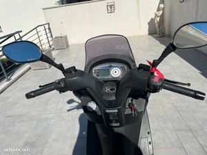 SCOOTER KYMCO 125 EN TRES BON ÉTAT