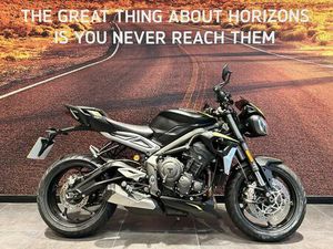 TRIUMPH STREET TRIPLE 765 MOTO2 EDITION