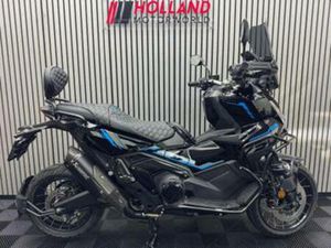 HONDA X-ADV 750 2025 BTW MOTOR ZWART A2 AKRAPOVIC X ADV — MOTOREN | HONDA — MARKTPLAATS
