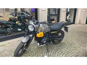 VENDO ROYAL ENFIELD SCRAM 411 (2022 - 24) USATA A MONZA (CODICE 9836285) - MOTO.IT