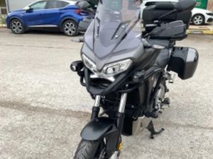HONDA CROSSRUNNER VFR 800X CROSSRUNER