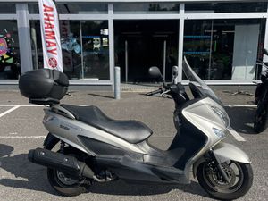 SUZUKI BURGMAN 125
