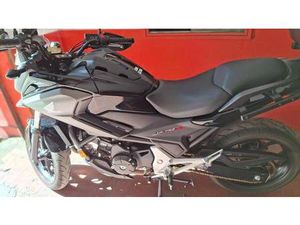 VENDO HONDA NC 750 X ABS (2018 - 20) USATA A ROMA (CODICE 9835811) - MOTO.IT