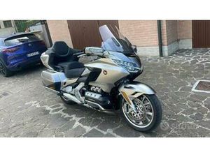 HONDA GOLDWING TOUR DCT