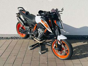 KTM 890 DUKE R