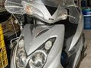 SCOOTER SYM 150 CC