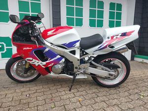 HONDA CBR 900 RR FIREBLADE SC 28 - 1995 - TÜV NEU