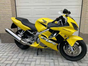 CBR 600 F