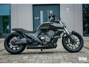 BENDA LFC 700 PRO– AIRRIDE -300-ER HI-REIFEN, ABS / TFT/ + UMBAU