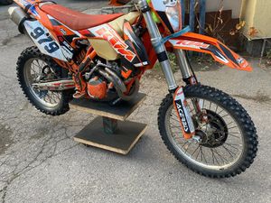 KTM EXC 350 EXC ГЕНЕРАЦИЯ AKRAPOVIC →