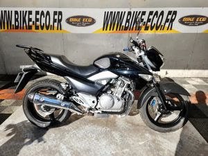 SUZUKI GW 250 INAZUMA 2013