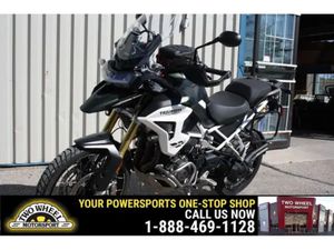 2023 TRIUMPH TIGER 1200 RALLY PRO ADVENTURE SPORT MACHINE!