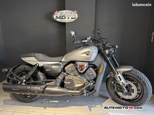 QJ MOTOR SRV 600 V4 2025 GRIS - LIVRAISON