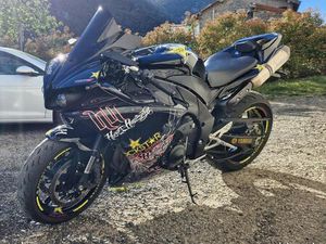 YAMAHA YZF R1 - CROSSPLANE - 2012