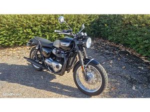 TRIUMPH BONNEVILLE T100