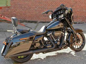 HARLEY-DAVIDSON STREET GLIDE