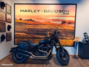 HARLEY-DAVIDSON SOFTAIL FAT BOB