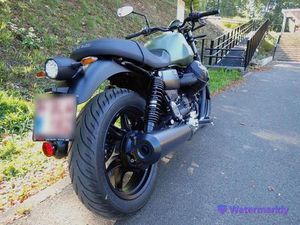 ② MOTO GUZZI V7 850 STONE