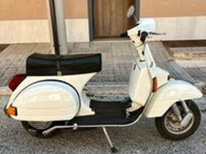 VESPA PX125E ARCOBALENO